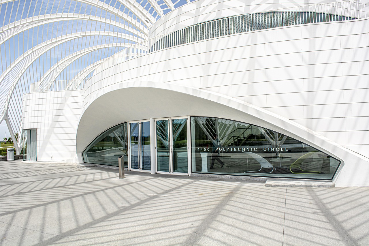 واجهة مدخل الفيلا